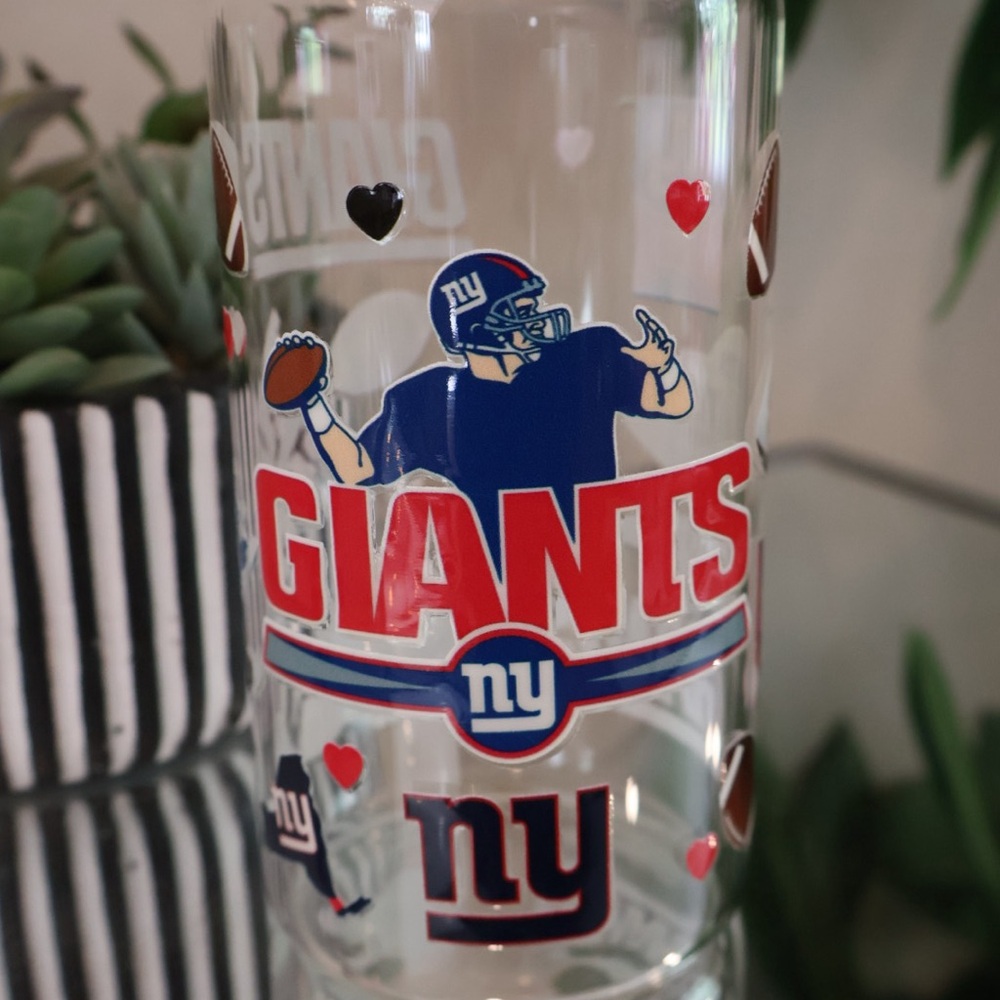 New York Giants Themed Glass
